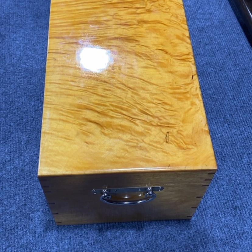 【闪购商品】楠木春*、