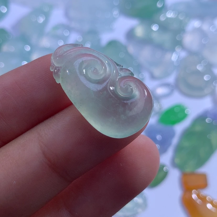 【闪购商品】翡翠颈饰未镶嵌缅甸翡翠