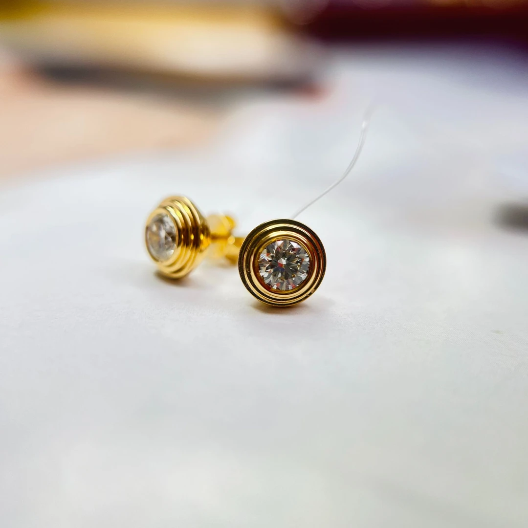 景至罗阳18k金【共60分飞碟耳钉天然钻石】简约百搭时尚钻石耳钉