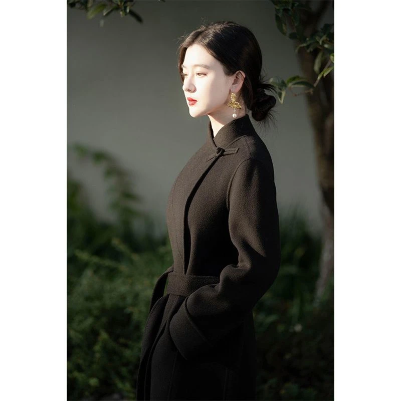 新中式大国风今年流行黑色呢子大衣女秋冬新款高级感复古毛呢外套