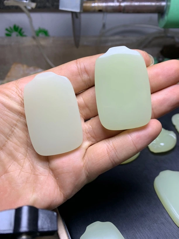 无事牌端庄款50×32.6无染色酸洗注胶205