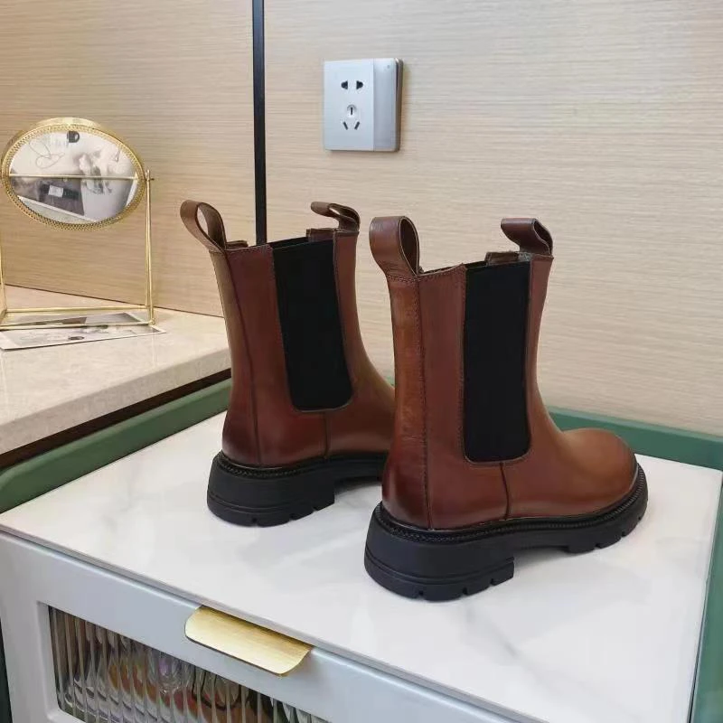 秋冬新款时尚百搭切尔西靴8856