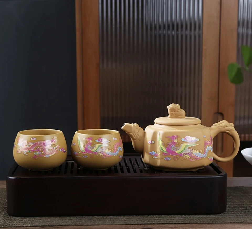 龙凤呈祥四方黄泥段紫砂壶（一壶两杯）