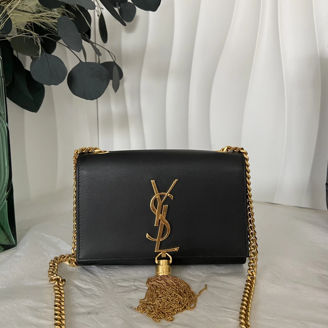 95新 YSL/圣罗兰 FB 黑金kate流苏 公价13299