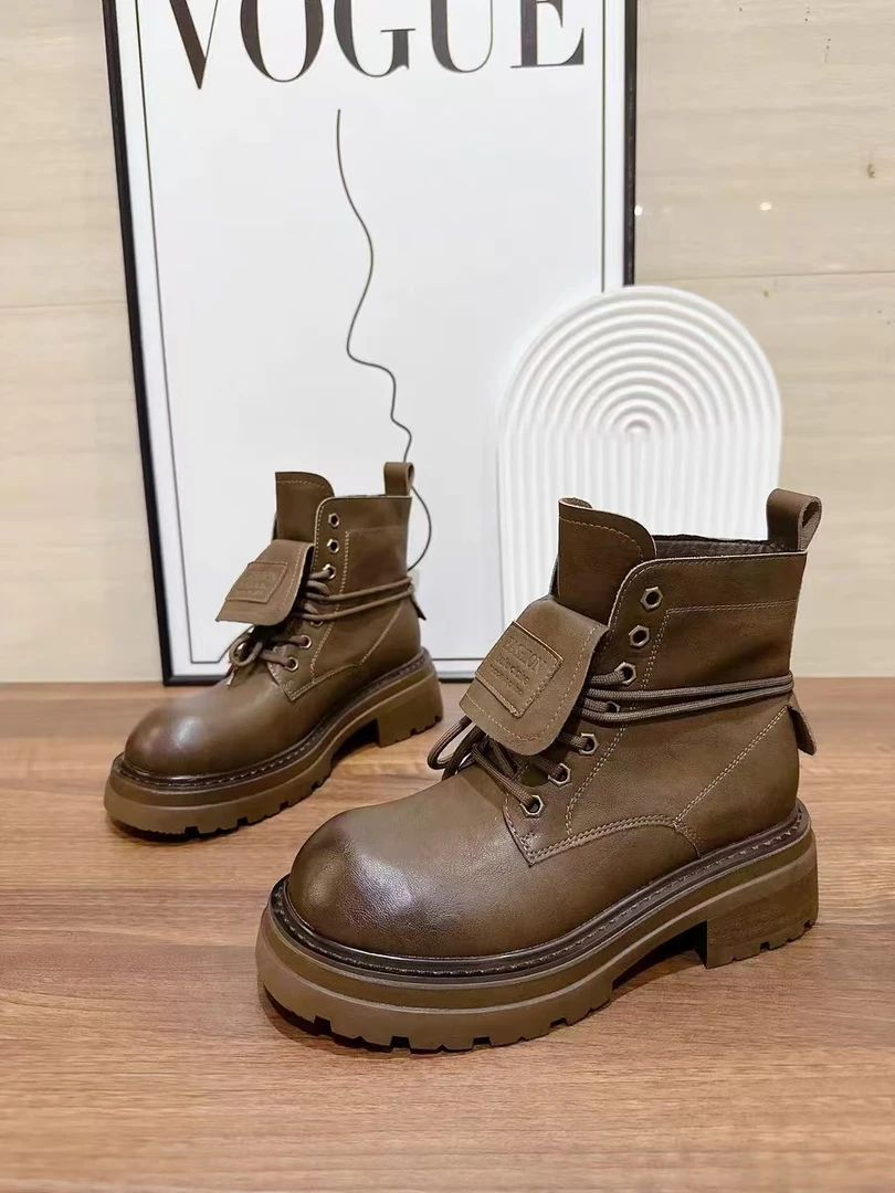 2025新款擦色翻领系带机车靴工装短靴英伦风真皮厚底马丁靴89119
