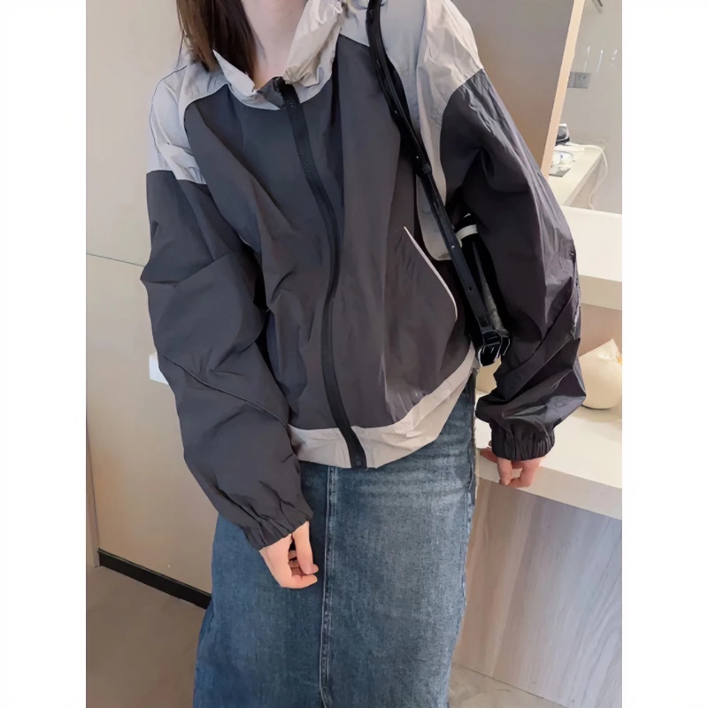 冲锋衣女运动风高级感2025春秋韩版新款显瘦拼接撞色轻薄棒球服女