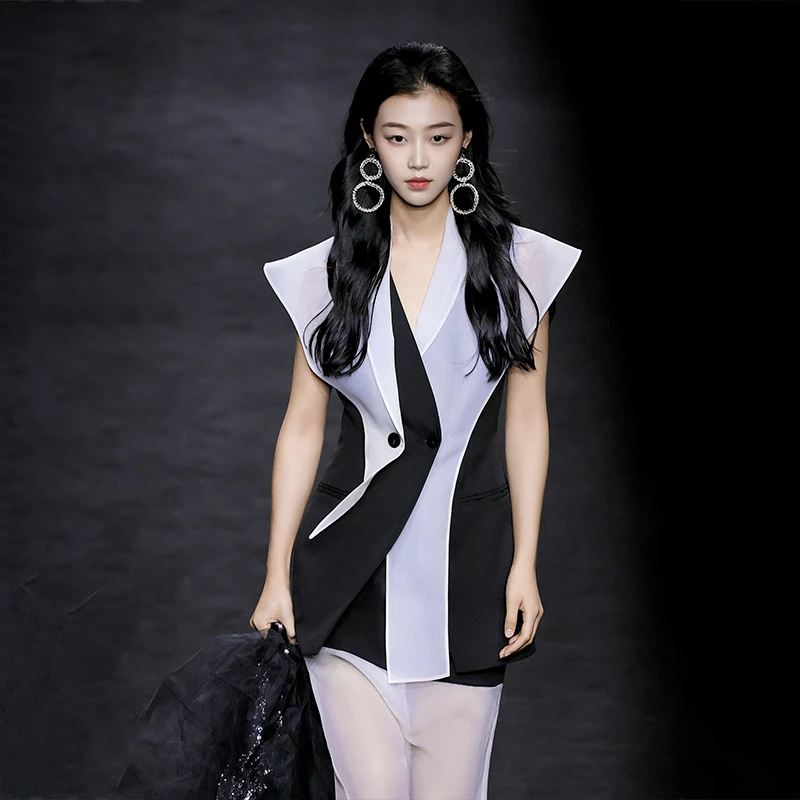 MAGGIE MA设计师款黑白拼接流线型双排扣知性优雅西装外套831C