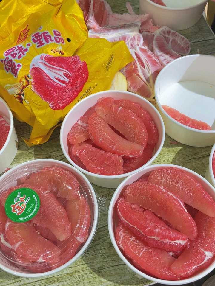 红柚子（约500克）