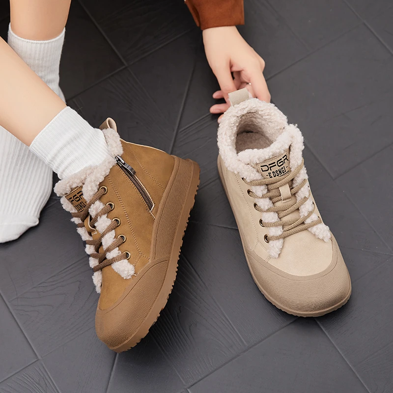 2024年冬季新款加绒加厚3.5CM橡胶底休闲鞋女绒里保暖百搭板鞋