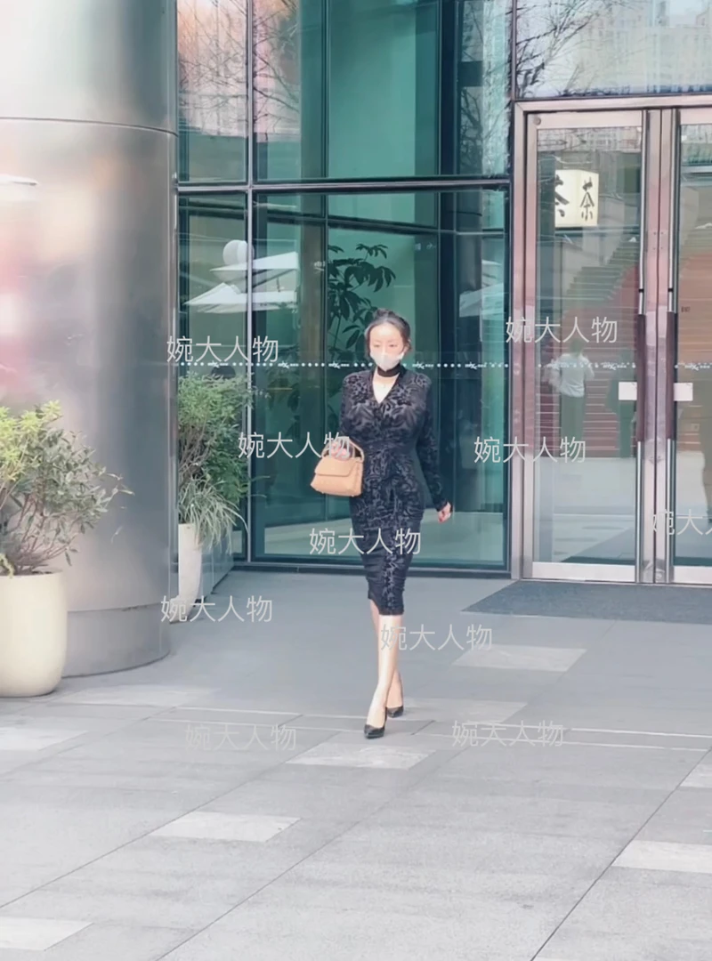 《美人》黑色性感收腰系带V领连衣裙丝带wwlq004