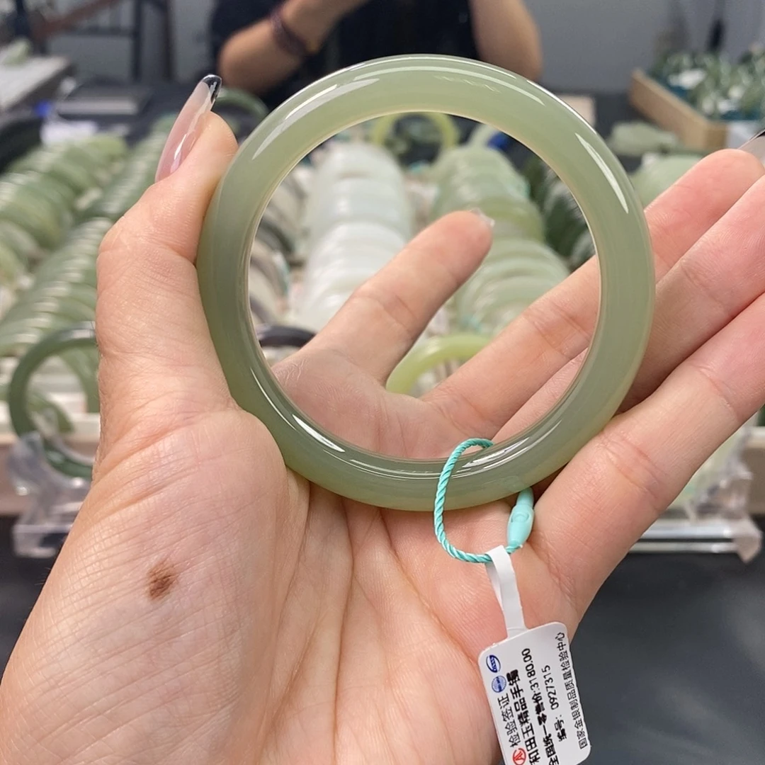 和田玉手镯未镶嵌57,58