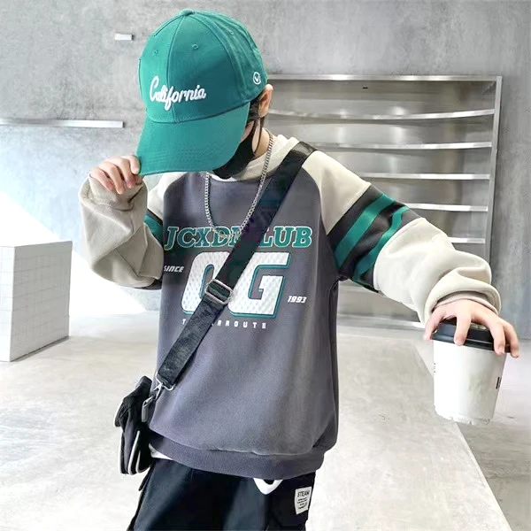 男童长袖t恤2024新款洋气男孩韩版打底衫拼接卫衣中大童上衣