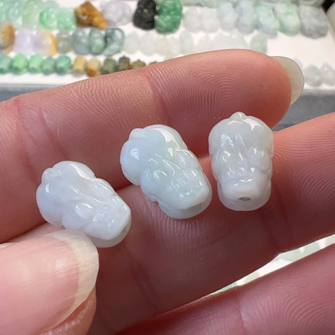 【闪购商品】翡翠颈饰未镶嵌