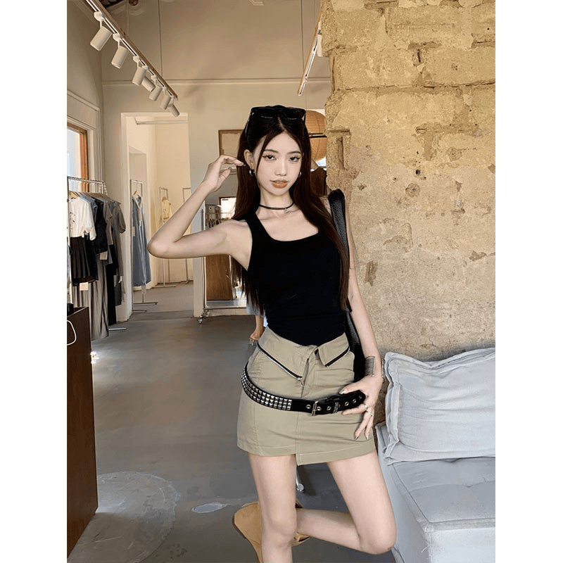 夏季新款纯欲辣妹风修身黑色吊带背心上衣纯欲设计感工装包臀短裙