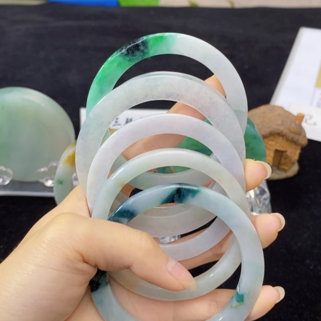 【闪购商品】翡翠手镯未镶嵌