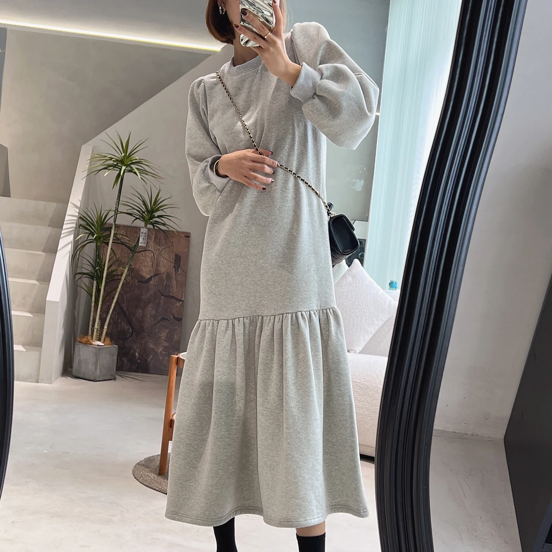 加绒加厚卫衣连衣裙女冬季中长款灰色时尚圆领长袖气质宽松长裙子