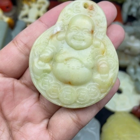 岫岩老玉（透闪石质玉）颈饰未镶嵌49