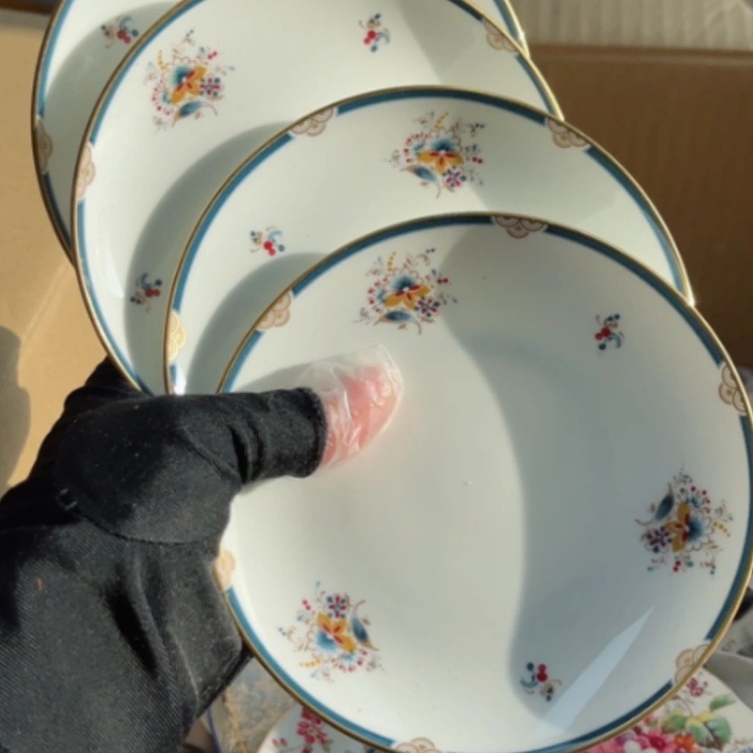【闪购商品】玻璃茶盏一**猪