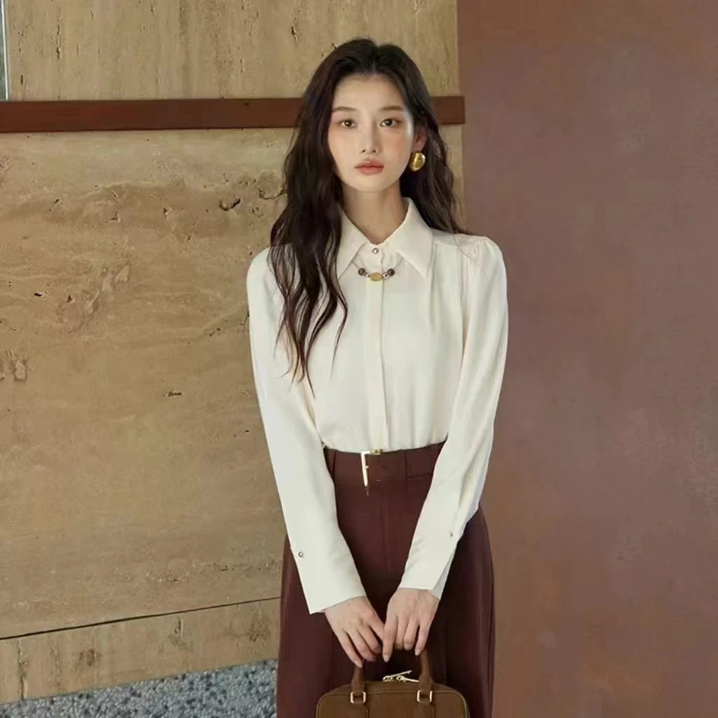 新款高级感通勤翻领衬衫气质设计感时尚显瘦