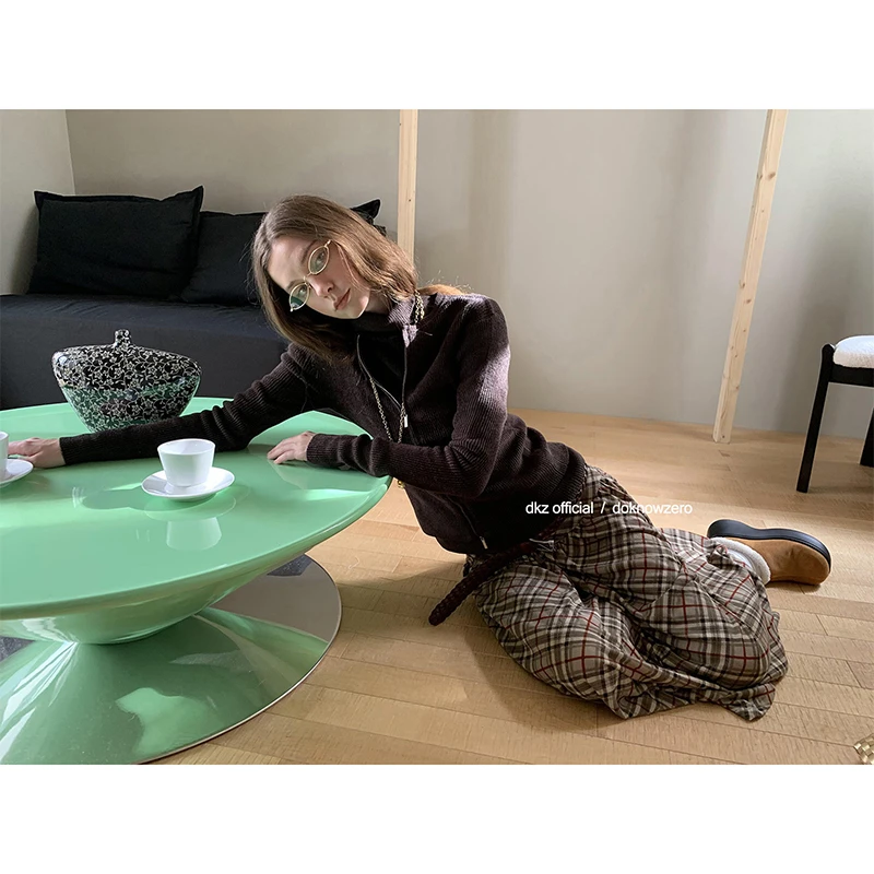 DKZ坑条拉链针织开衫高领毛衣两件套