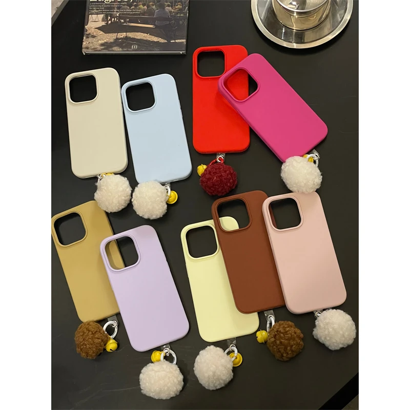 高级感液态纯色铃铛毛球适用iPhone15promax苹果14手机壳13新款12