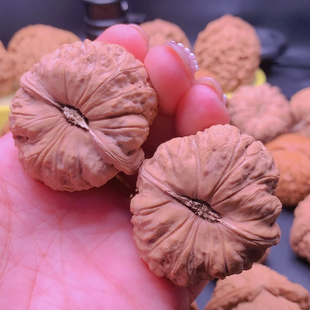 【闪购商品】桃核吊坠你****。南瓜粥可以