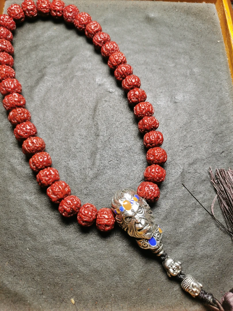 包浆玉化老树王手持车挂