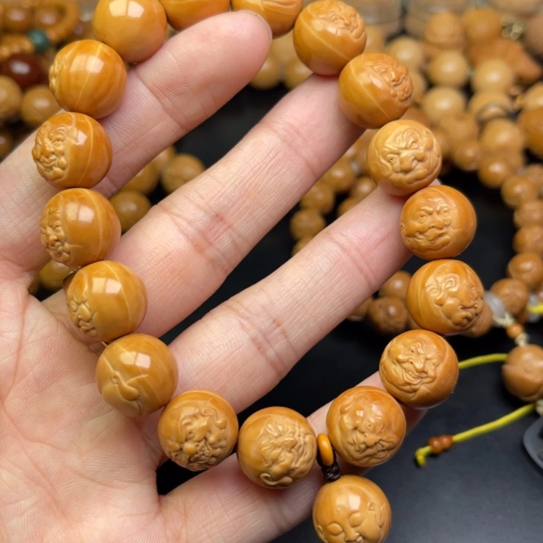 【闪购商品】猴头核桃手串1126