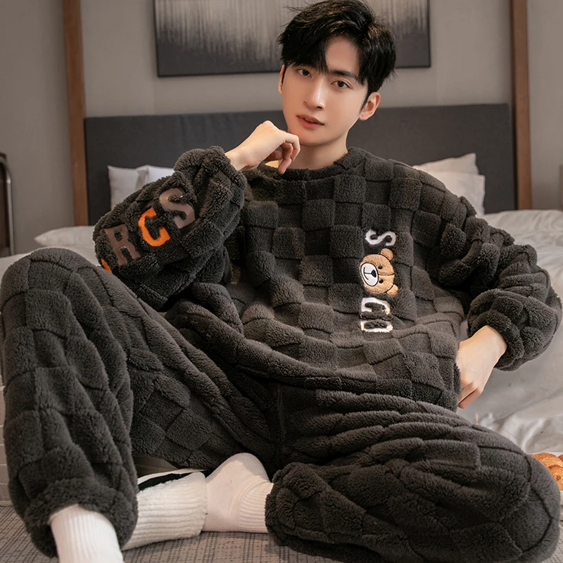 高端男士睡衣秋冬款加厚加绒加大码学生韩版外穿珊瑚绒套装家居服