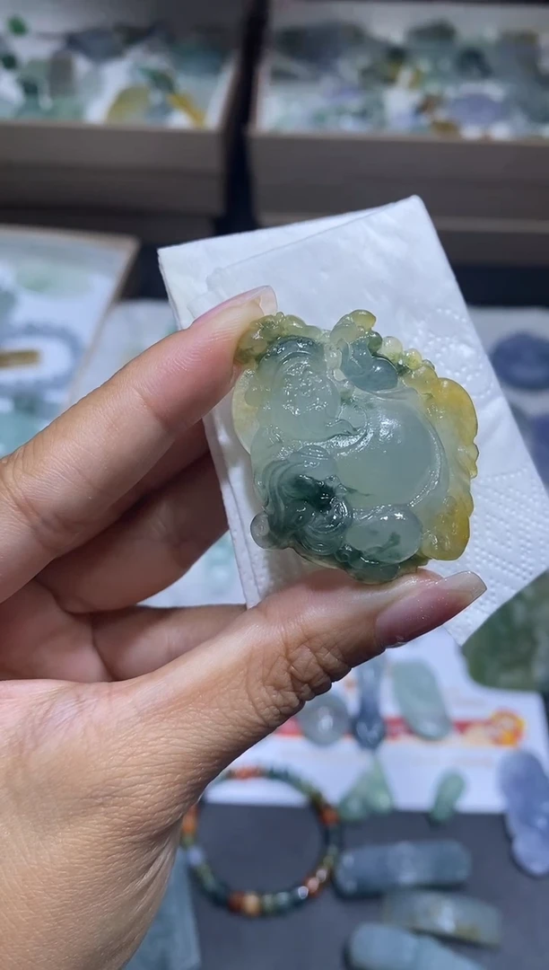 【闪购商品】定制翡翠未镶嵌翡翠