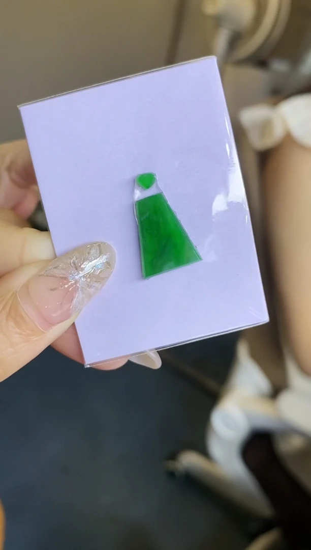 【闪购商品】定制翡翠未镶嵌翡翠