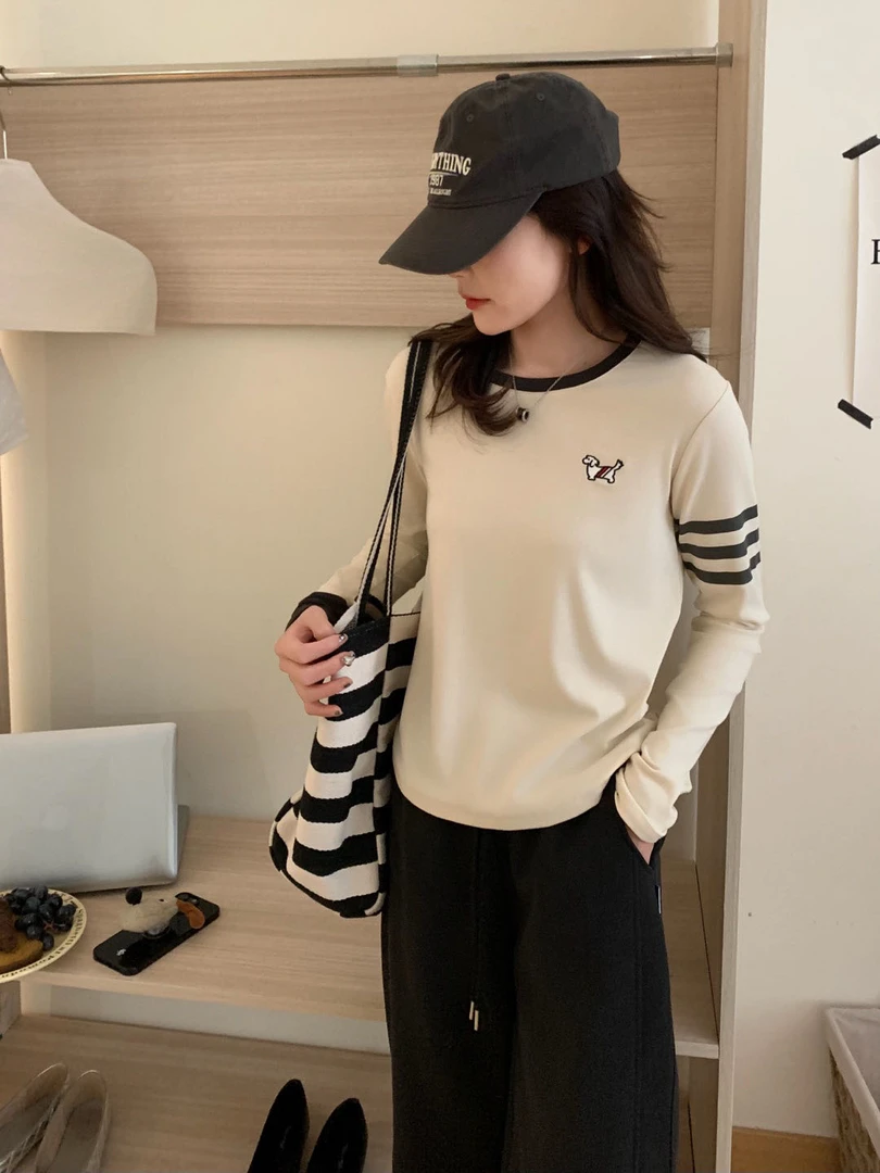 【卡黛米】白色设计感T恤长袖内搭显瘦打底衫百搭时尚6017 YZB