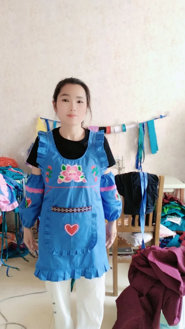 防油长袖的网红围裙网红款民族风围腰可爱罩衣绣花=袖套两件套
