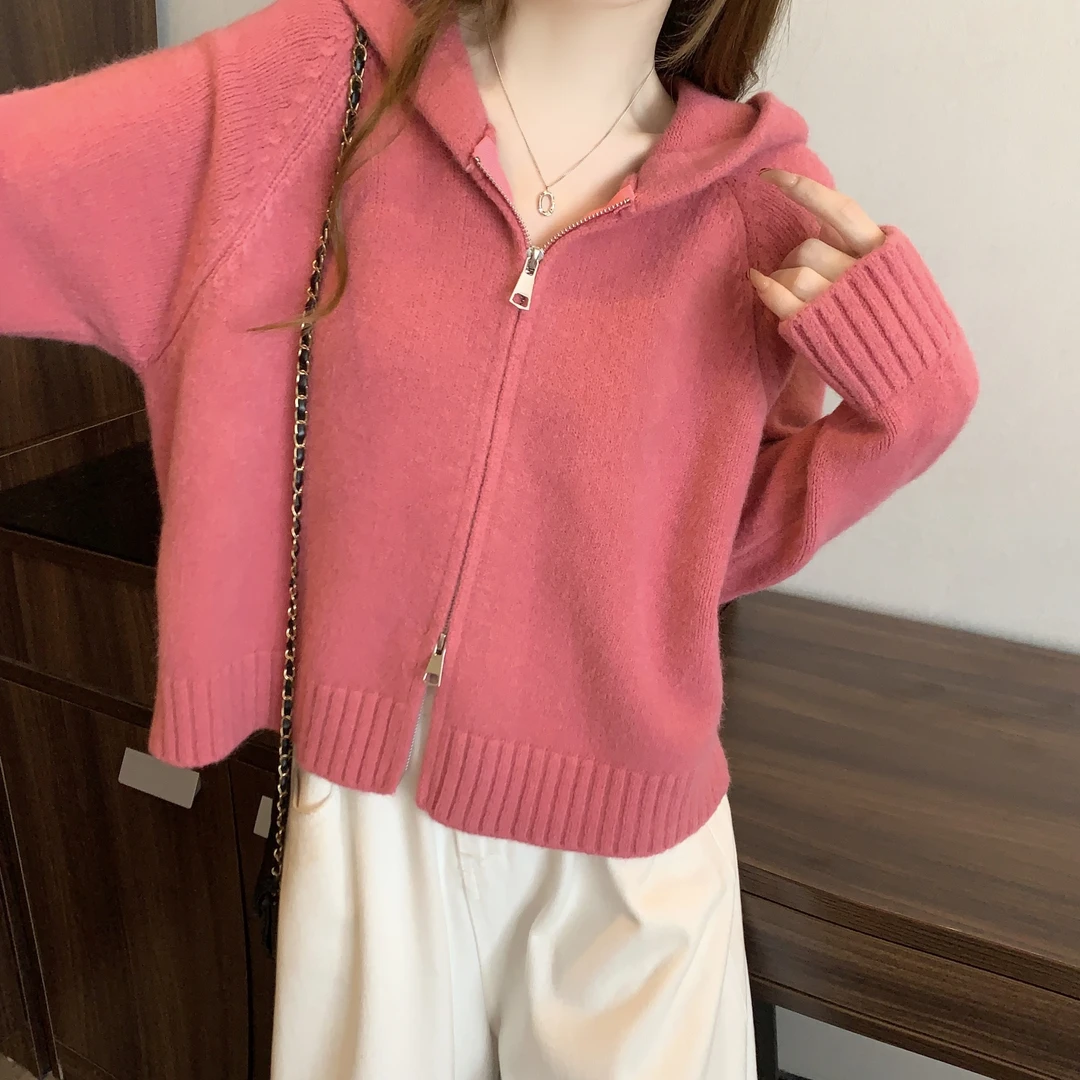 大码女装2024秋冬新款时尚显瘦拉链连帽加厚外套毛衣