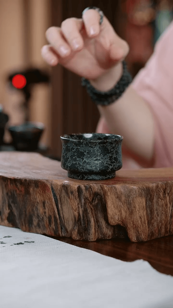 【闪购商品】25A安山玉童子张一物一拍