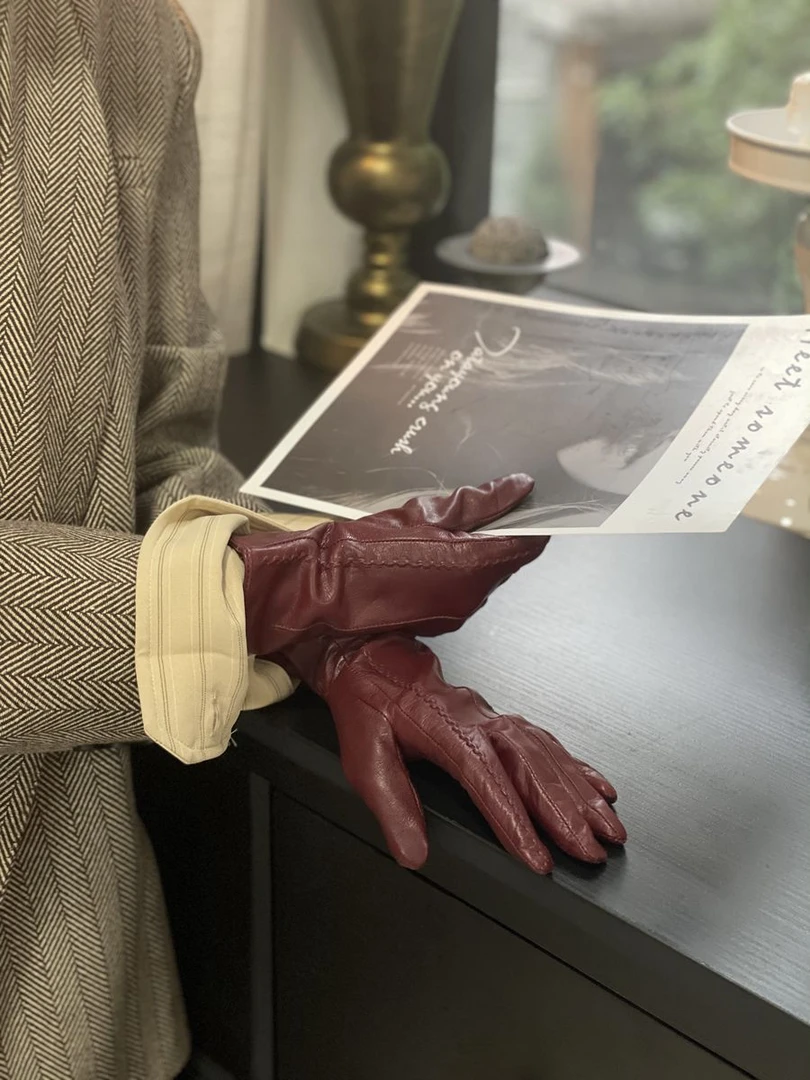 新年礼物红色羊皮真皮手套女士秋冬季保暖加厚骑行开车触控屏新娘