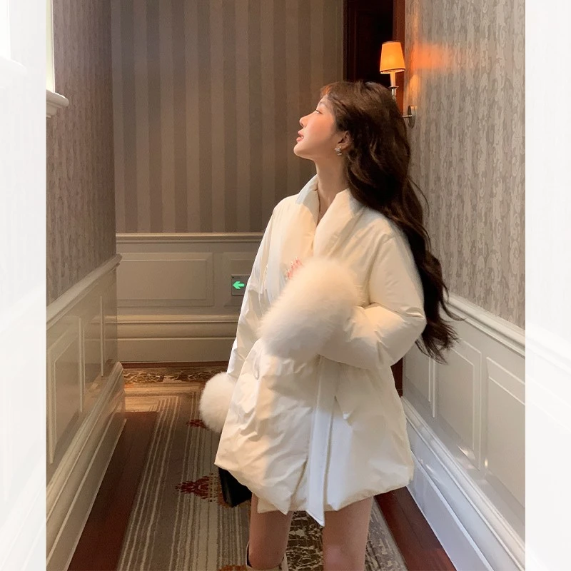 禾木初雪2024新款羽绒服女狐狸毛皮草90白鹅绒小个子外套冬