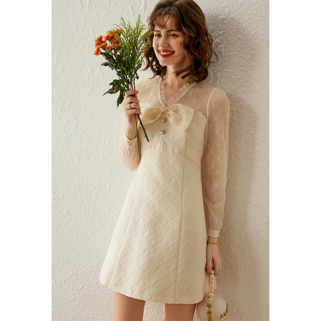 白鹿语夏款优雅蝴蝶结拼接网纱长袖气质木耳边V领连衣裙WBL36094