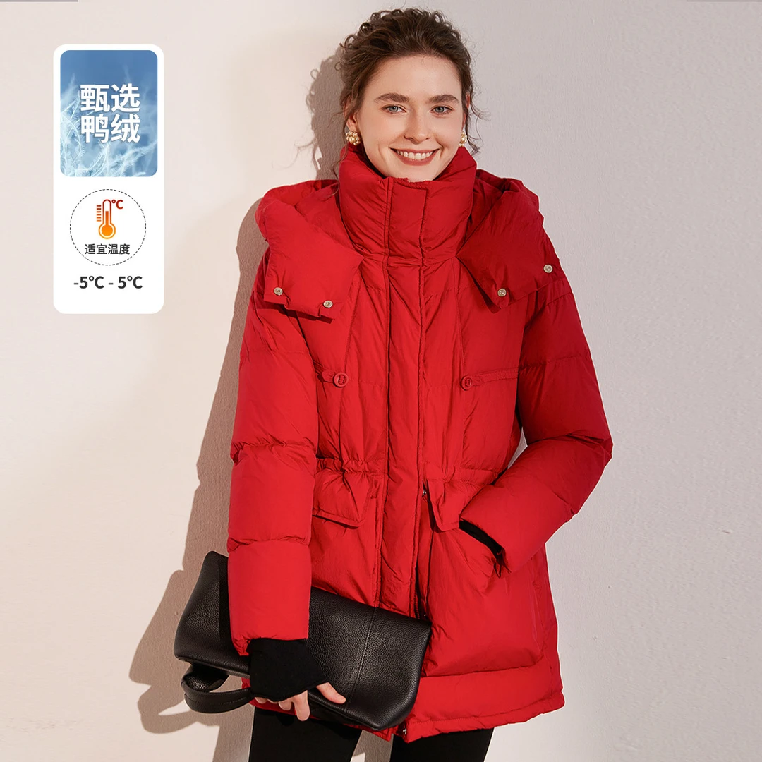 白鹿语冬款时尚温暖气质立领连帽长袖大口袋中长羽绒服女BX10092