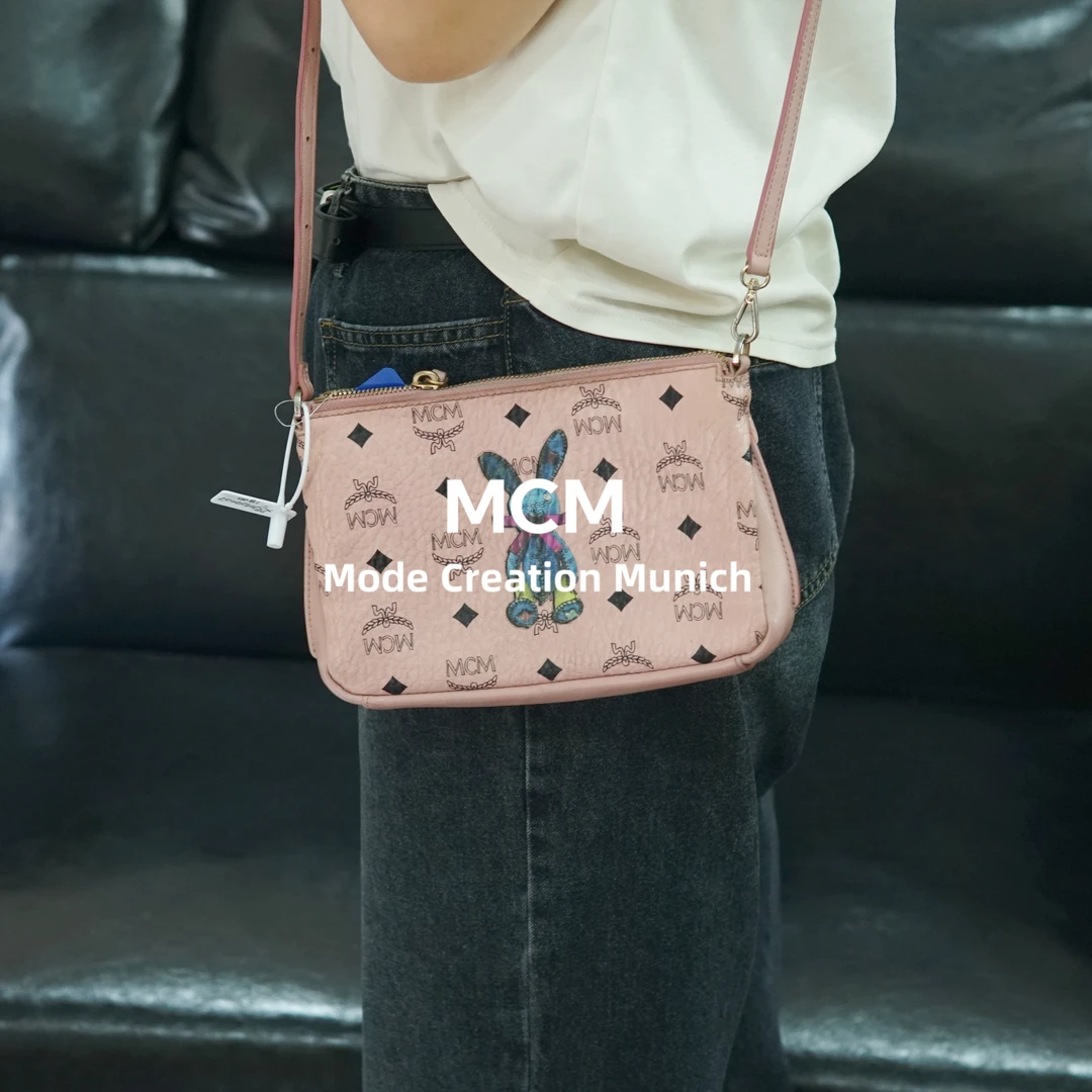 95新 MCM 粉色斜挎包/XS10514027/4027优
