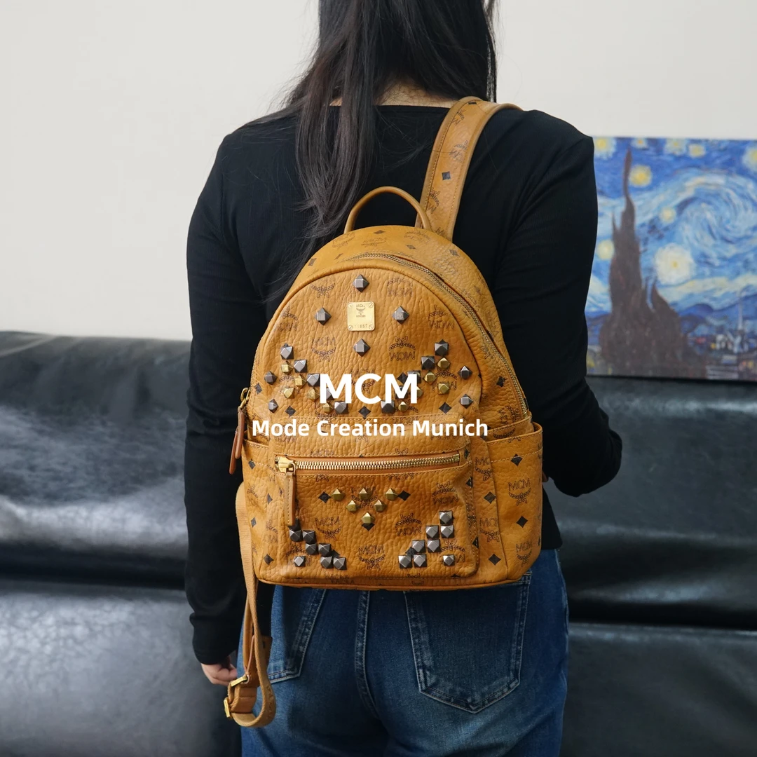 95新 MCM 干邑色双肩包/BB11530083/0083