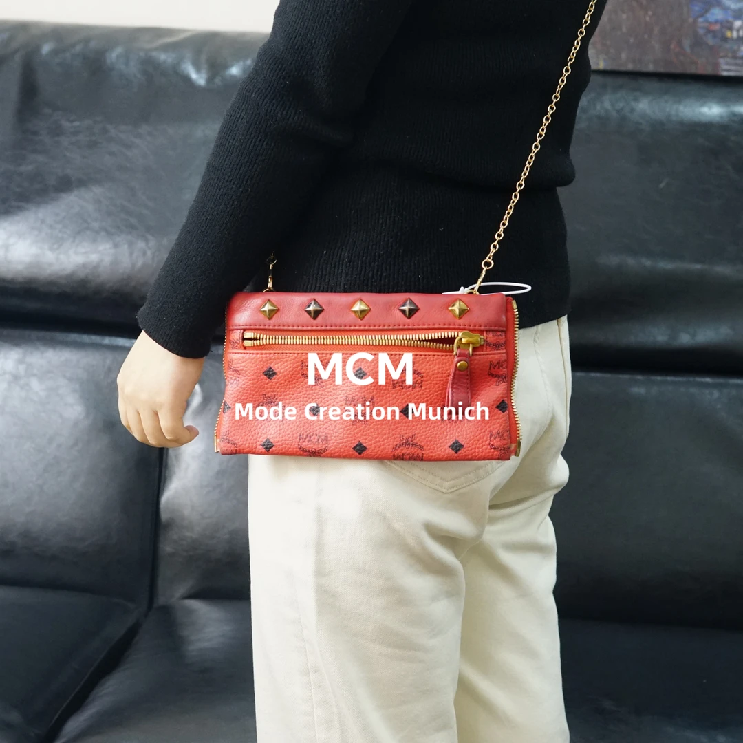 95新 MCM 红色斜挎包/FY12007009/7009