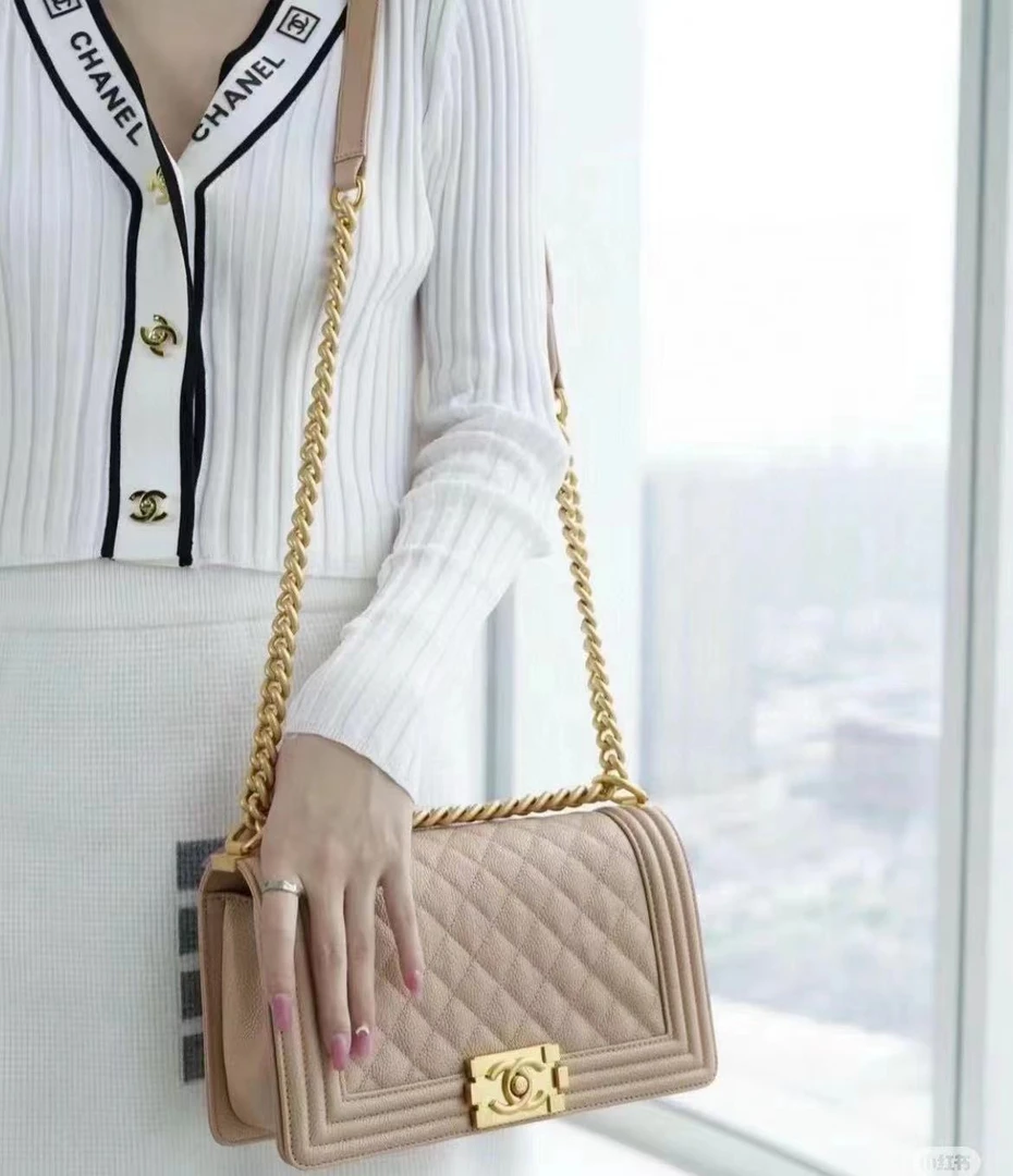 99新 Chanel/香奈儿 leboy中号奶茶色荔枝纹/公价无/甄选
