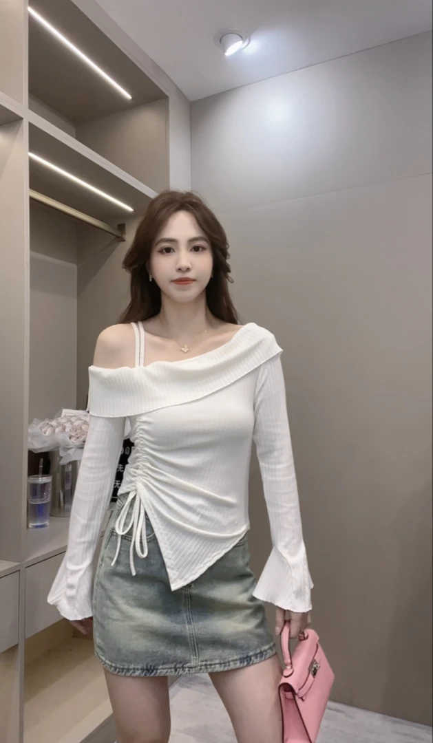 敏敏推荐 纯欲甜辣气质荷叶边吊带露肩上衣1215