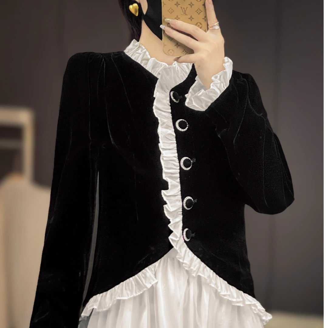 时尚设计感荷叶边真丝丝绒上衣外套