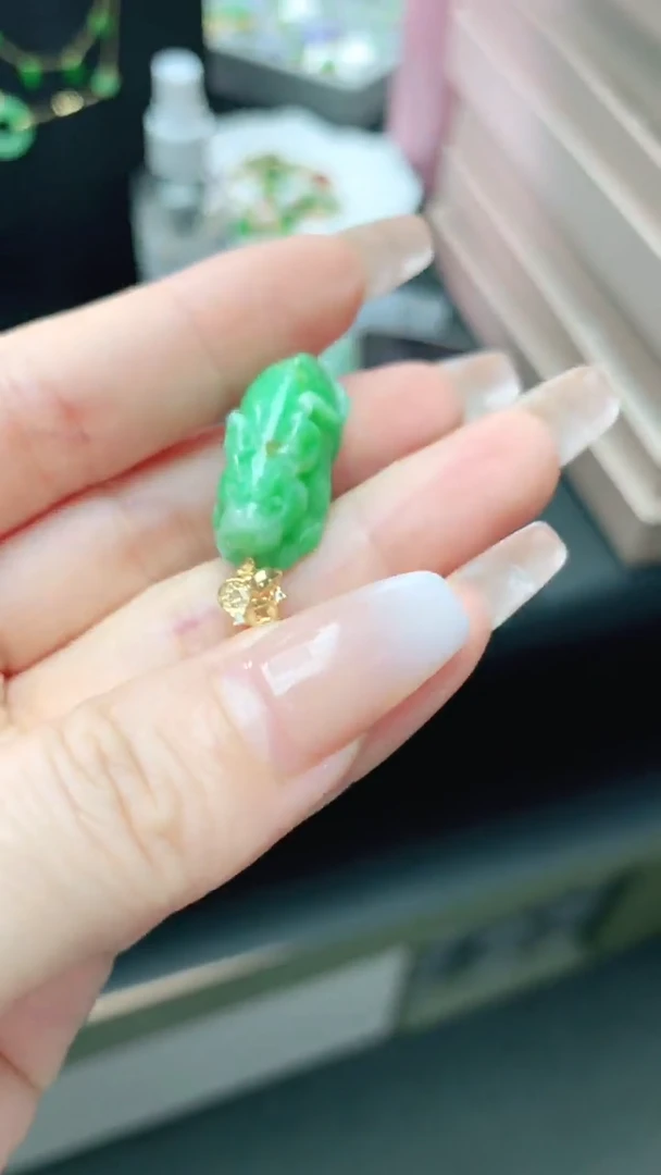 【闪购商品】翡翠颈饰18K金镶嵌1艳艳