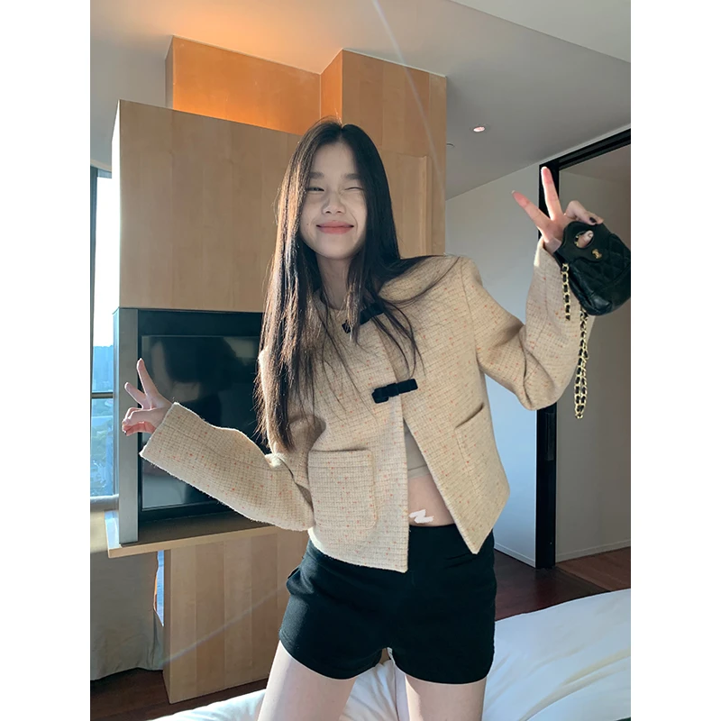 王少女的店 黑色春秋时尚百搭短款显瘦外穿直筒休闲裤 K19907S42