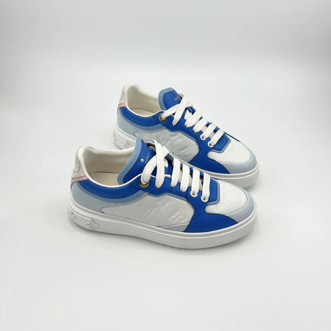lv/36码/白粉蓝暗纹满印新款松糕鞋/96新/pp426027