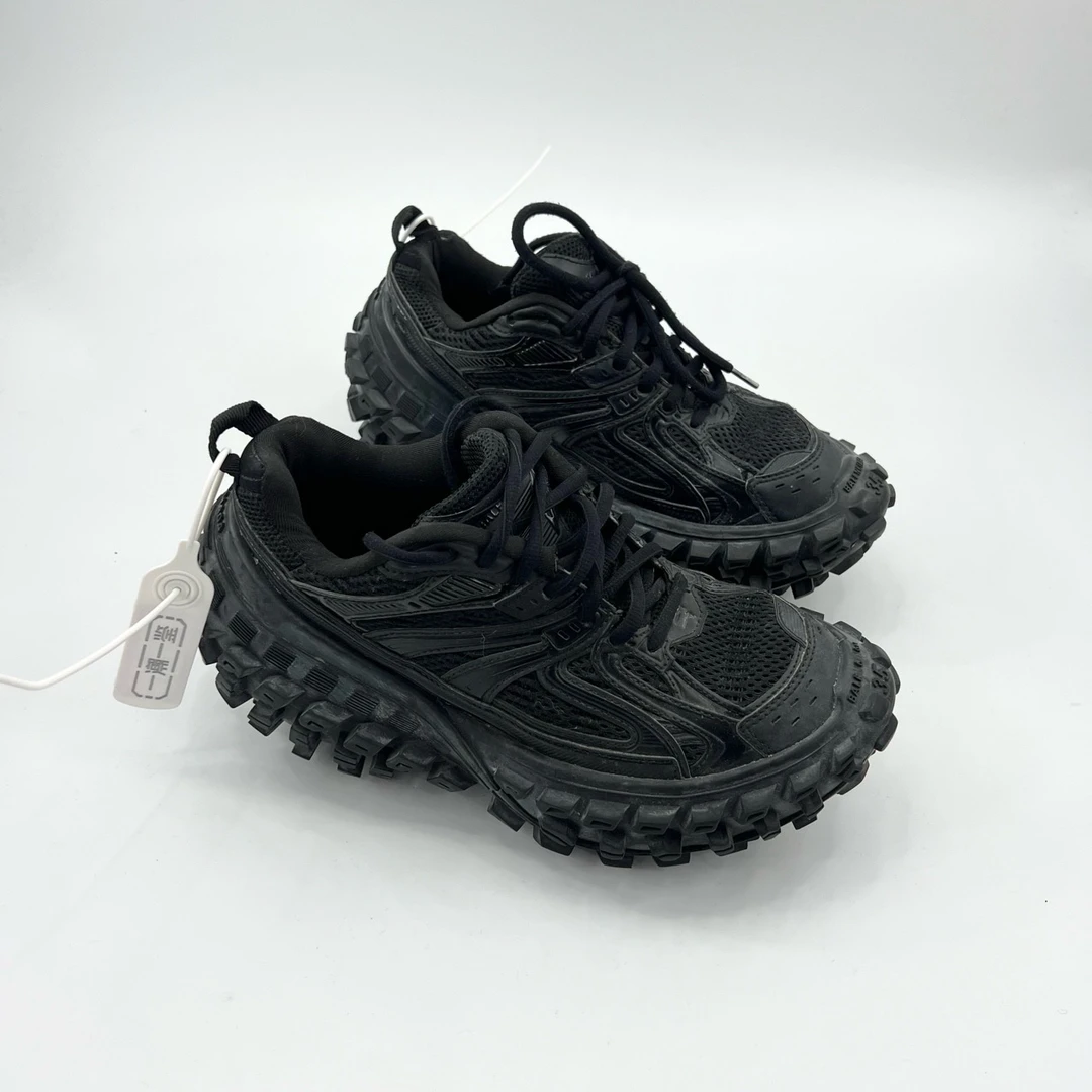 巴黎世家/35码/黑色轮胎老爹鞋/99新/pp426204