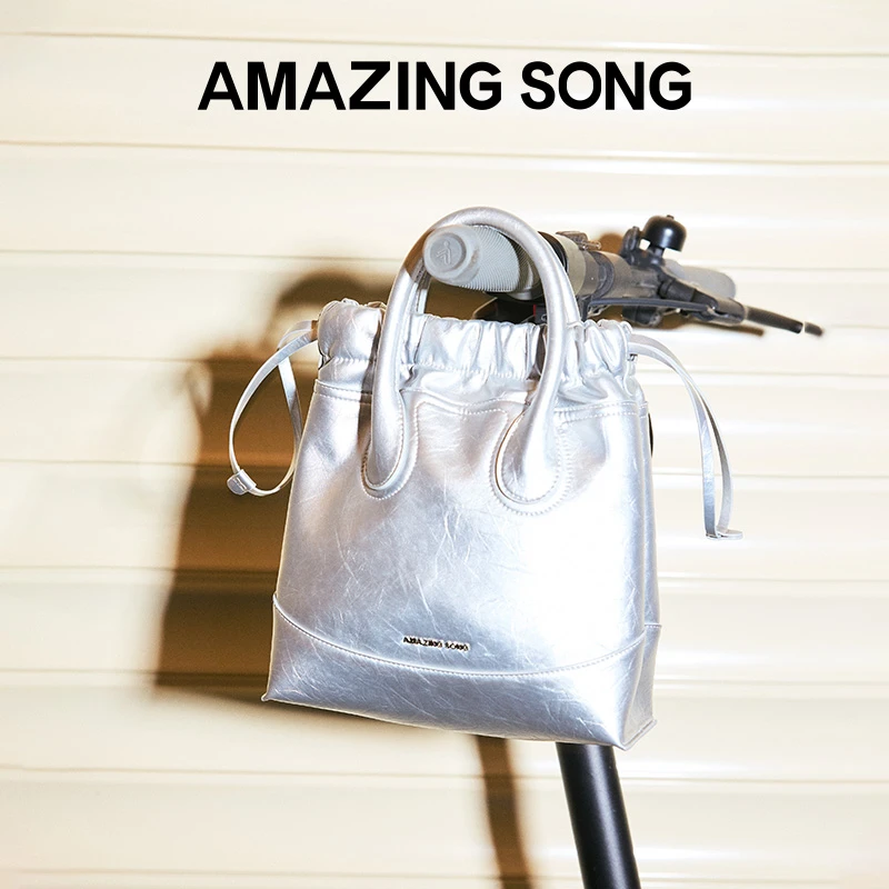 【微瑕介意慎拍】流浪袋休闲时尚百搭轻奢简约女士斜跨单肩包